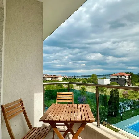 Rainbow 2br Home2host צ'רנומורץ