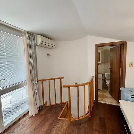 דירה Rainbow 2br Home2host צ'רנומורץ